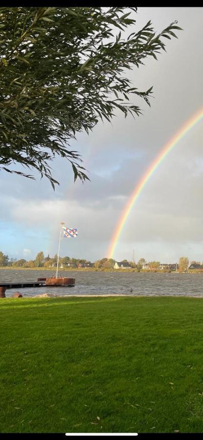 'T Paviljoenhus Bij Sneekermeer Offingawier エクステリア 写真