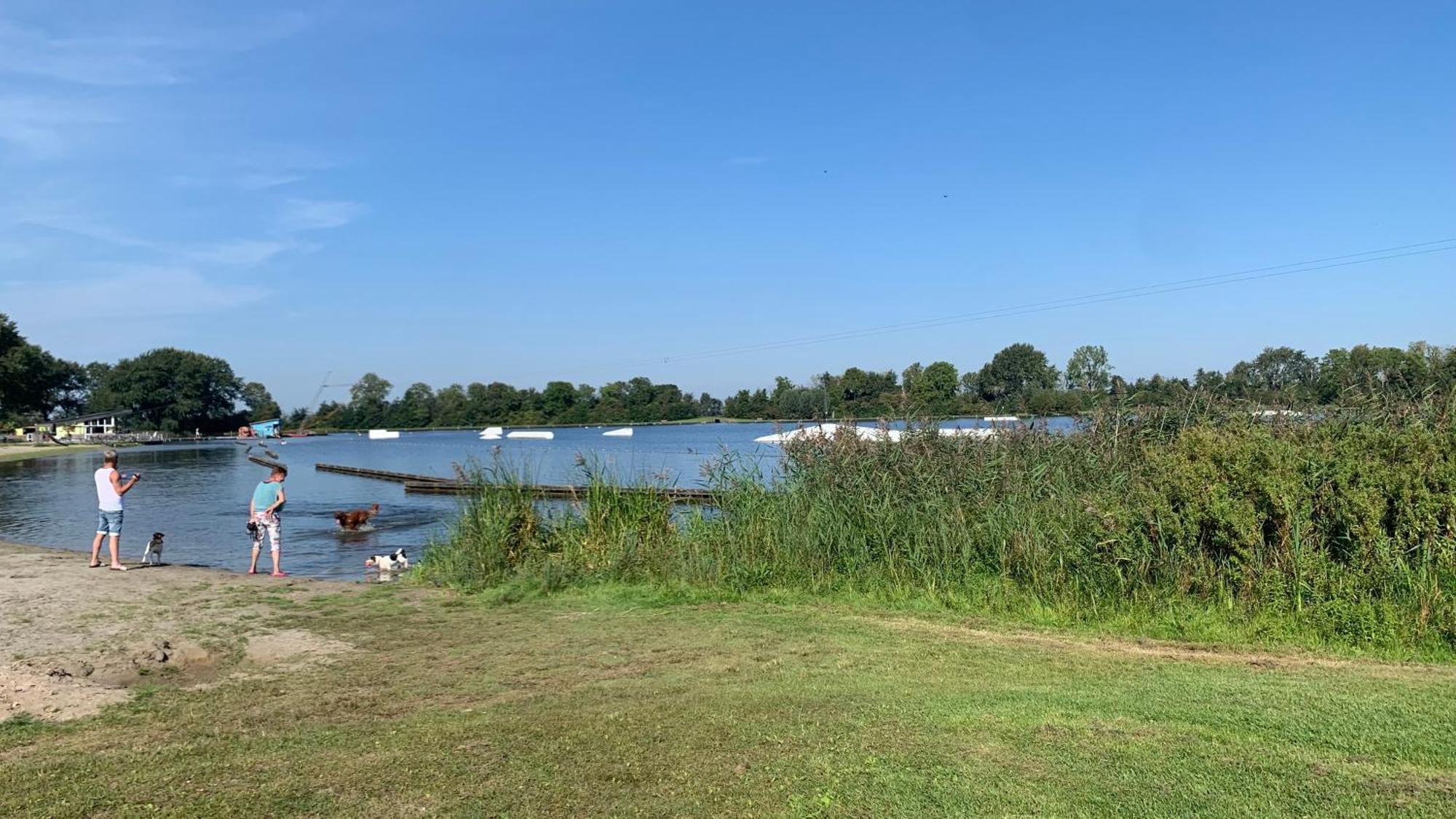 'T Paviljoenhus Bij Sneekermeer Offingawier エクステリア 写真