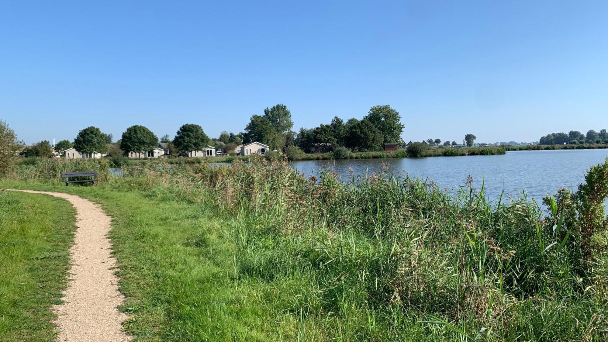 'T Paviljoenhus Bij Sneekermeer Offingawier エクステリア 写真